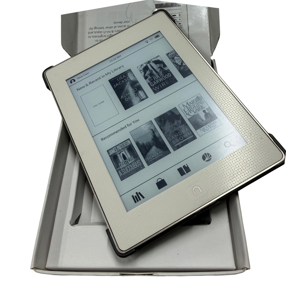 Barnes & Noble Nook GlowLight Plus BNRV510 White Gold 6 inch 300ppi Waterproof